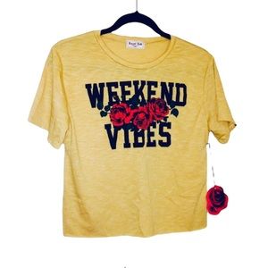 🔥Last One🔥 NWT Trendy Yellow Weekend Vibes Rose Short Sleeve Crop Top